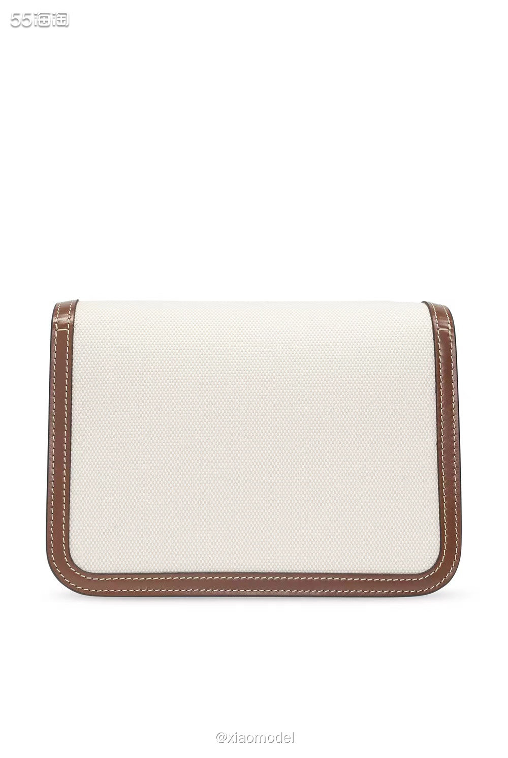 😀太好啦，Burberry换设计师后，终于摈弃了已经满大街