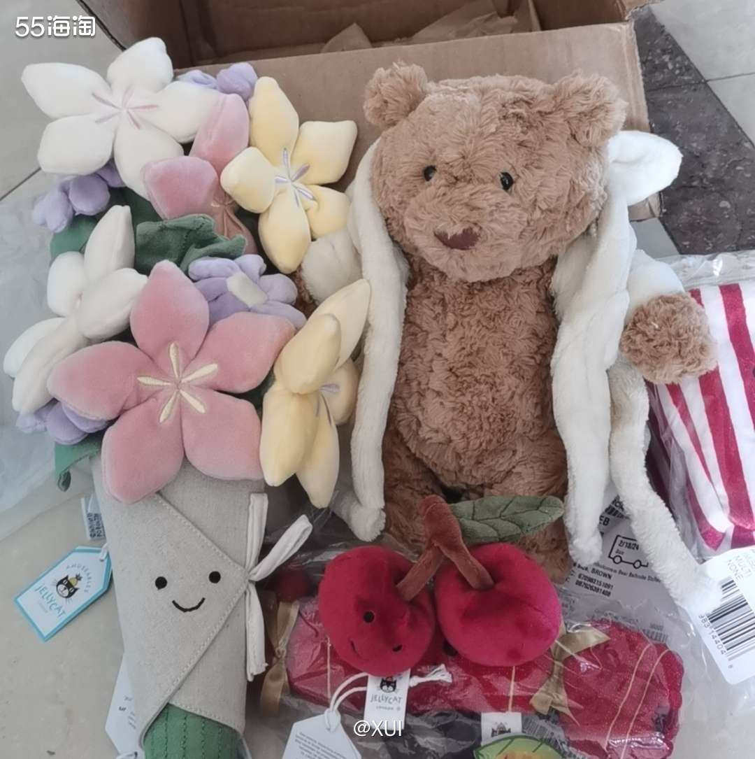 又收到一箱毛绒绒啦～这次合箱了Jellycat官网买的手捧花
