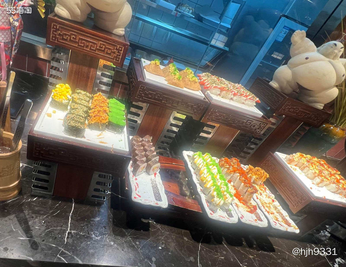 🎉今天我家那位生日🎂，我也懒得烧菜做饭啦，就外面吃吧！让