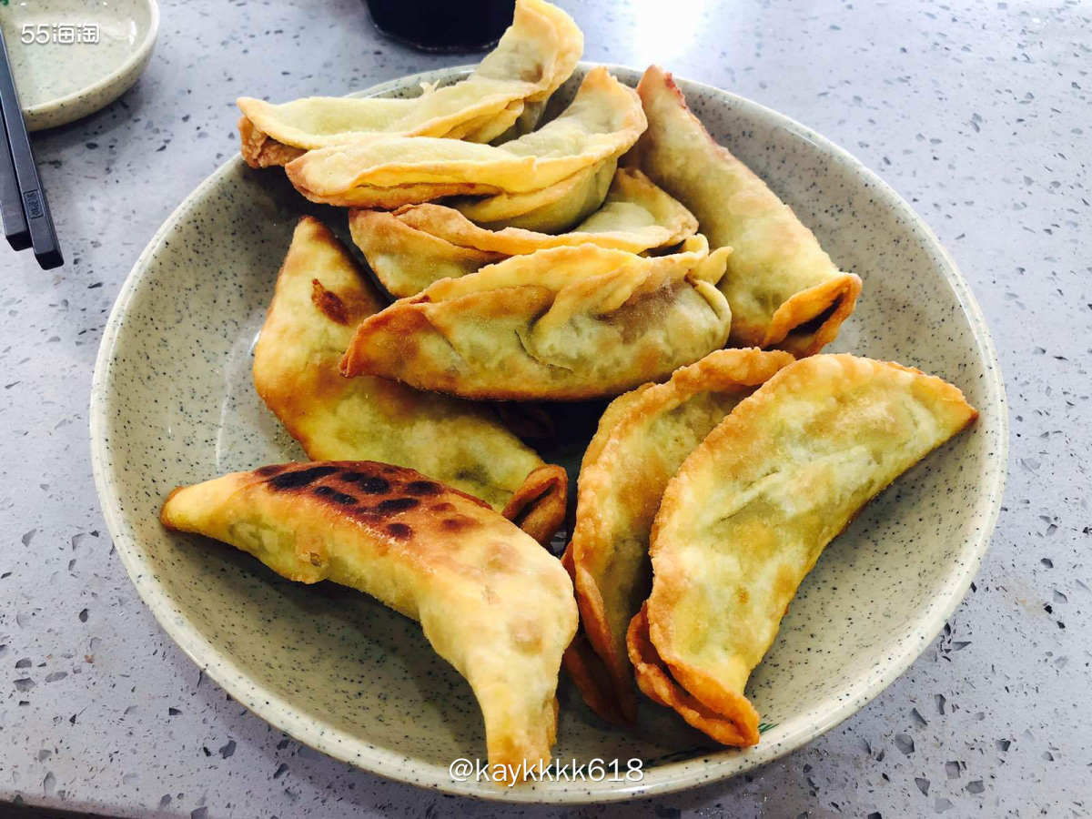 今天休息带麻麻出门吃午饭，之前经常吃的李记清真馆，麻麻说周一
