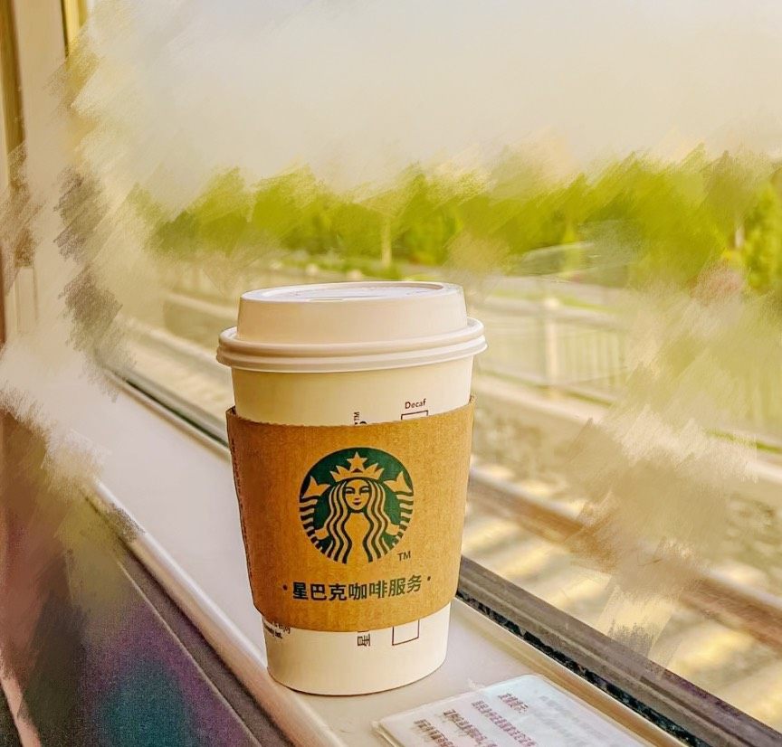 🚄清明小长假出门了一趟，也许是天气热，在高铁上就困得不行，
