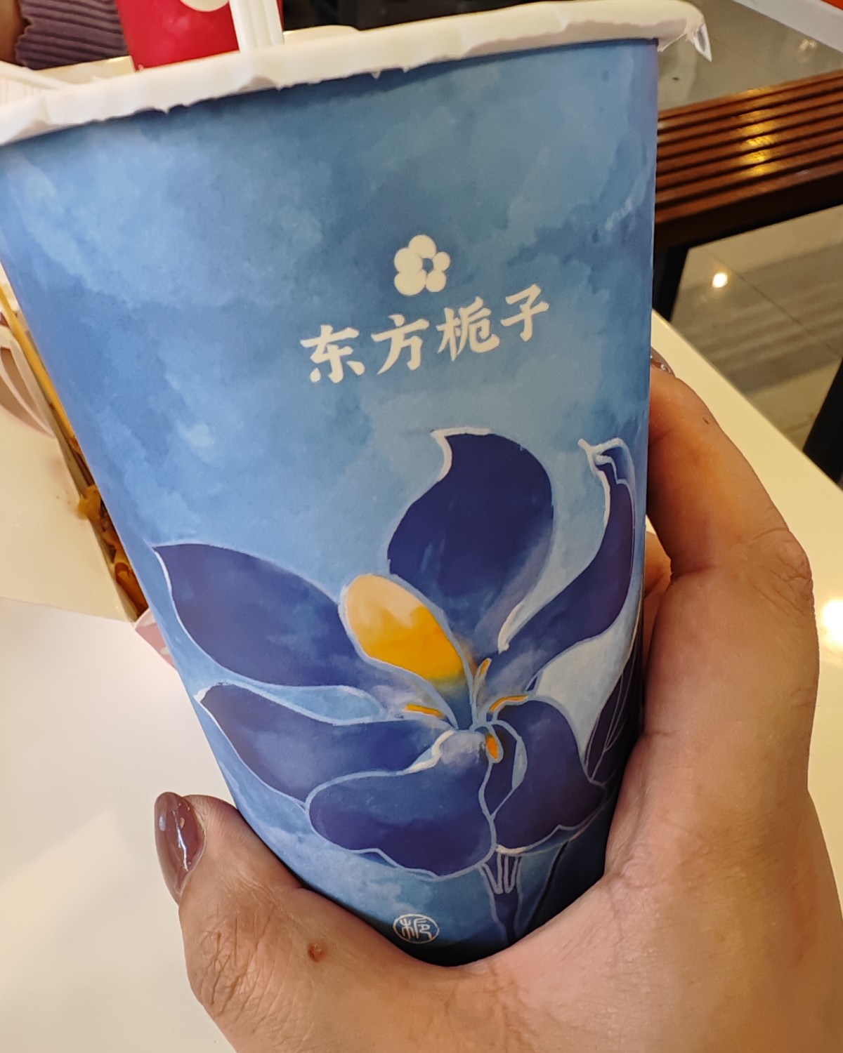 这个也是个补作业，杭州一日游的午餐哈哈哈 买的小杨生煎，章鱼
