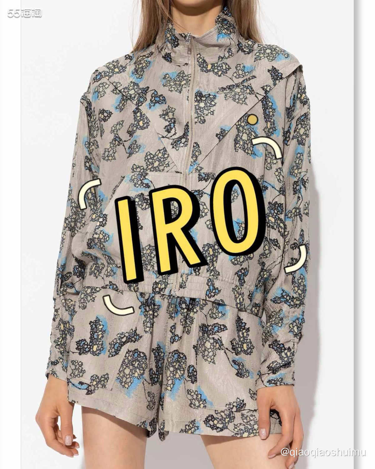 这件衣服其实之前看到过几次了，迟迟没有推荐，是因为每次看到首