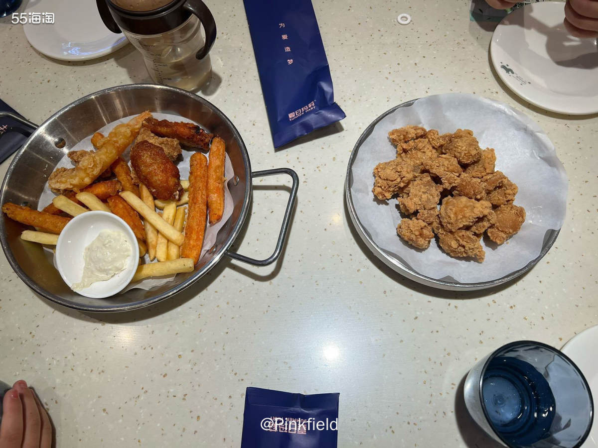 🥩这是6号跟闺蜜一起去商场西餐厅吃的，这家店价格亲民，味道