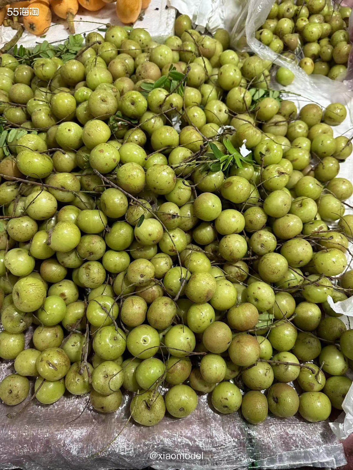 😀今天表妹来我家，说昨晚出去吃饭后去奶茶店发现一款好喝的果