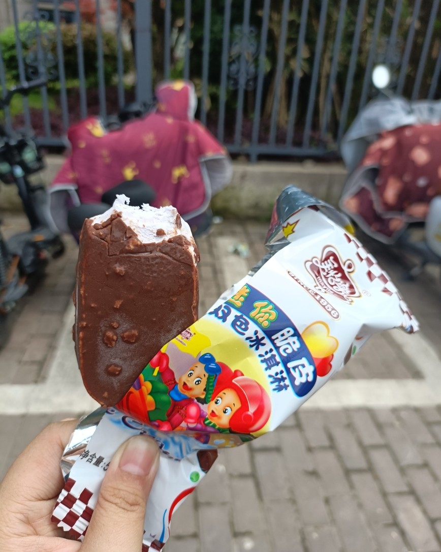 回湖南一定要吃很多这边的特色小吃，必须要打卡的呀！  👉臭