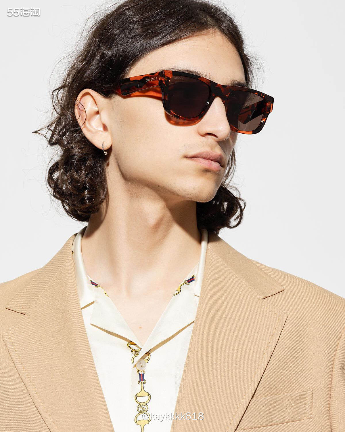 Gucci自从换了设计师之后将老牌时装屋和各种美学元素结合，