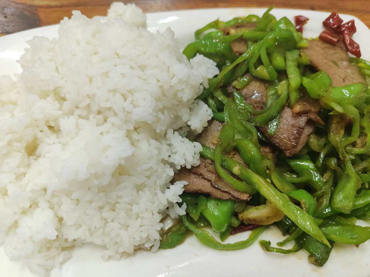 今天的我没有自己动手丰衣足食，因为家里没有食材了，需要今天去