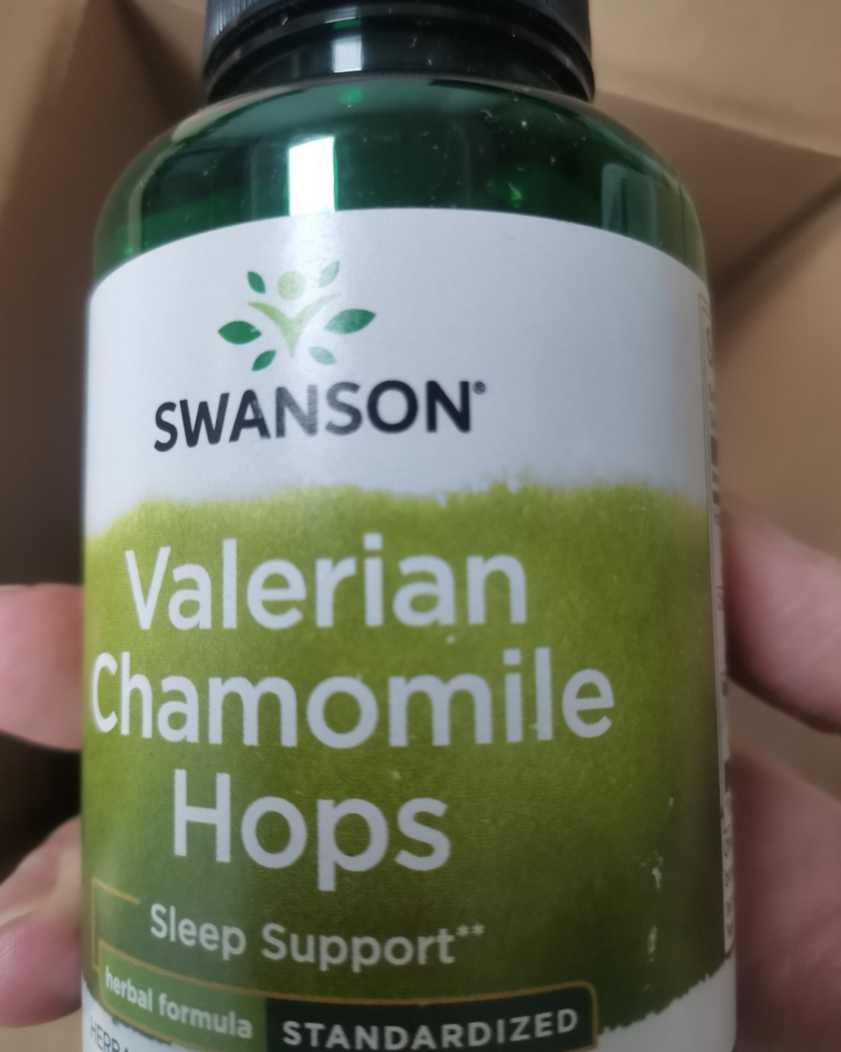 1，折扣，满300元七折屯货，折后满288元RMB包邮 2,