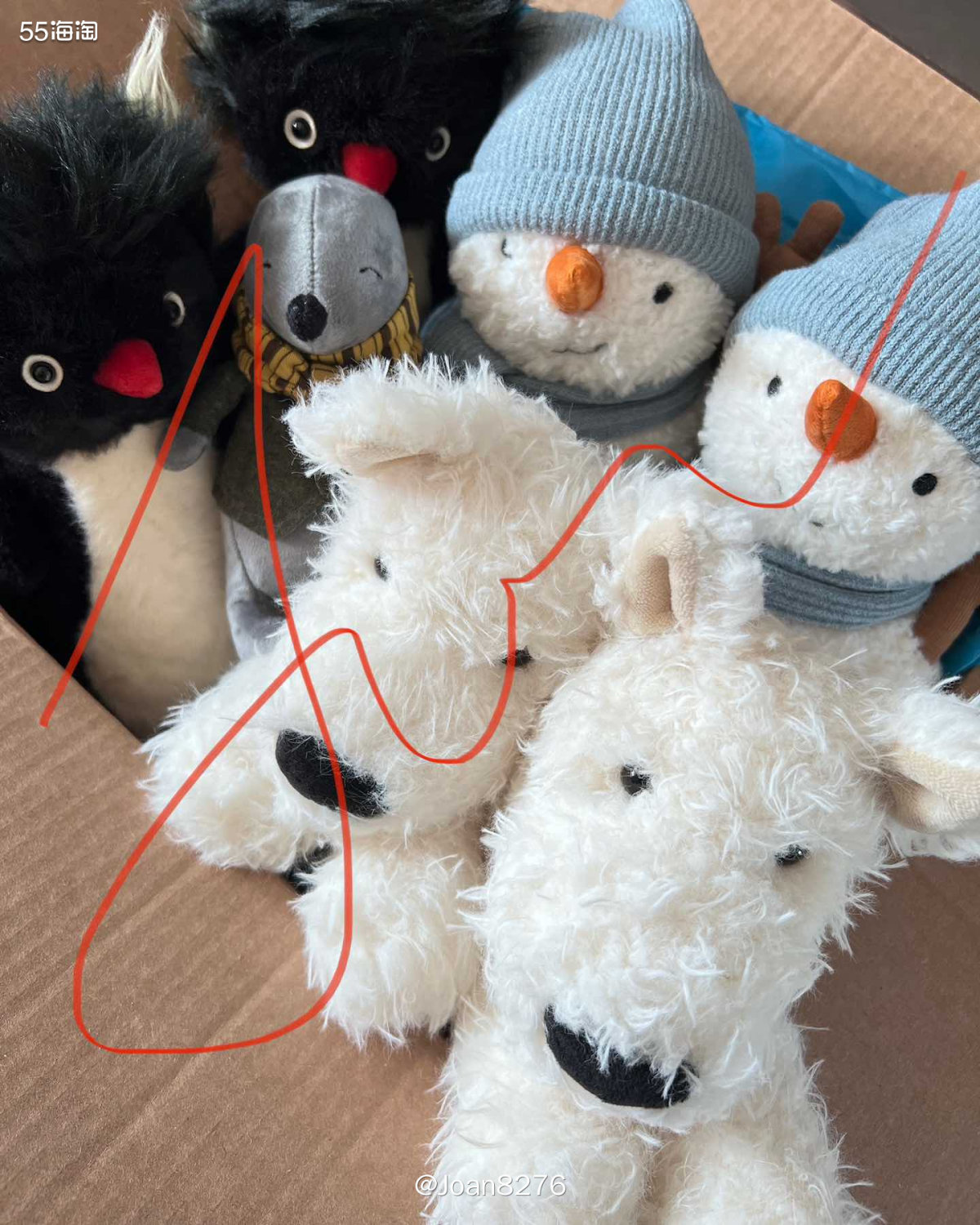 又是一箱是月初收到现在来补的作业啦，这箱里面是2个西高地小狗