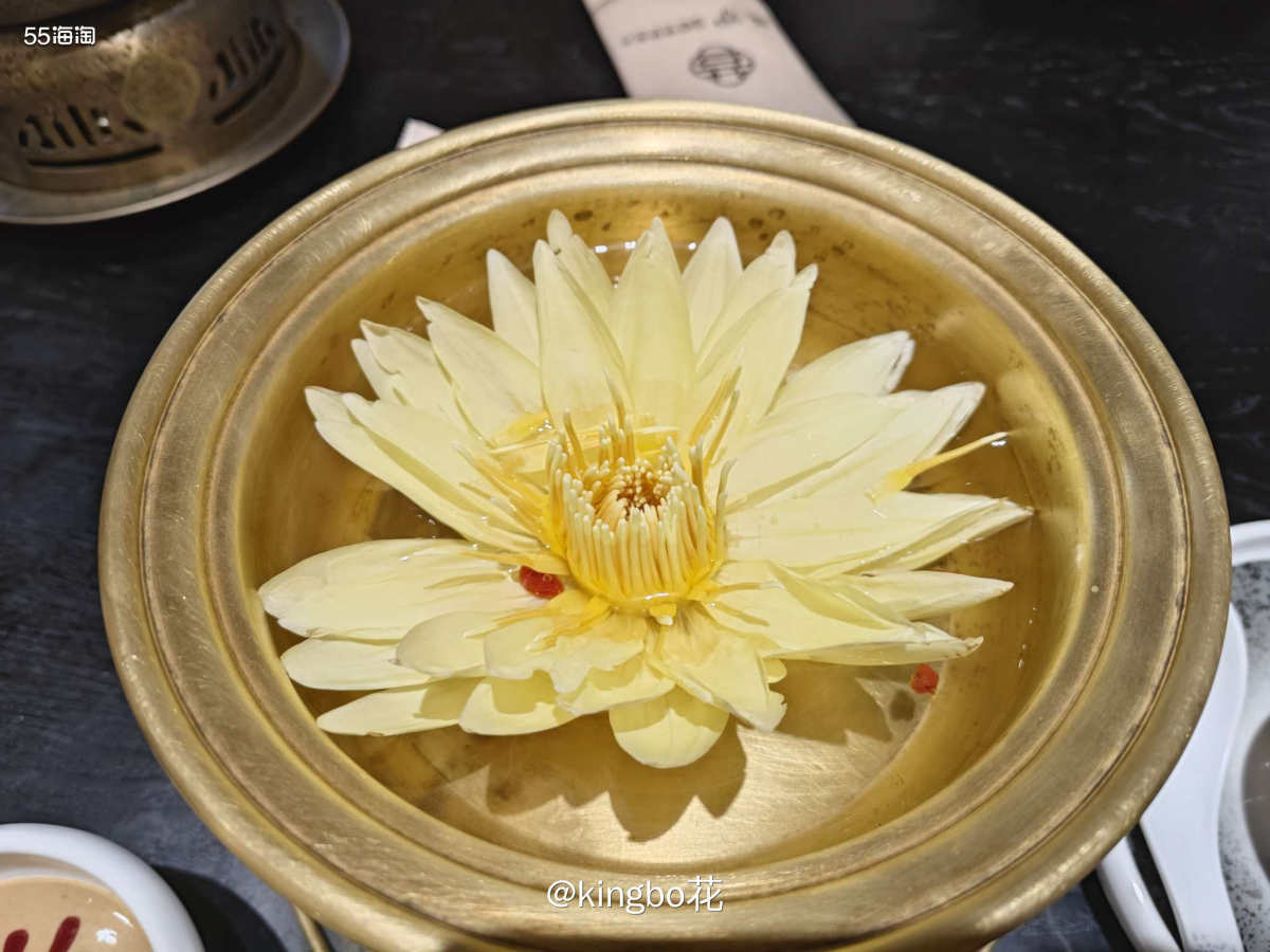 好运连连小火锅，花样多但口味却一般  节前开始放肆嗨，突发奇