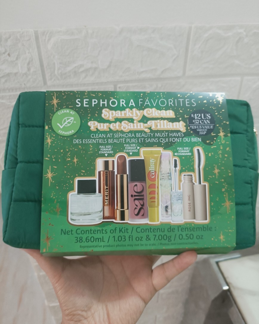 虽然小众但是欧美有很多热门好用的彩妆品牌，丝芙兰会组一个套装
