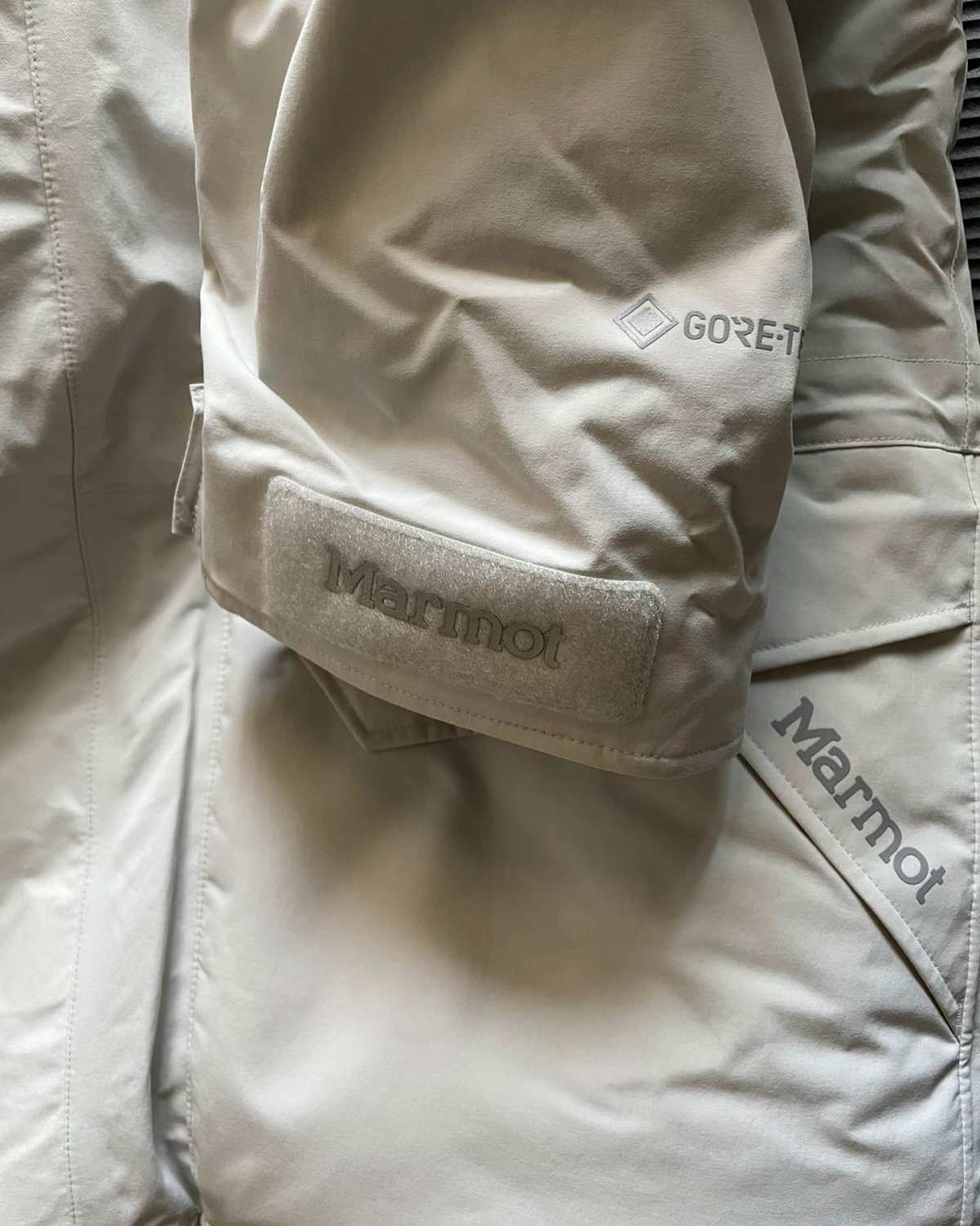 购自Steep&Cheap，原价600刀，叠加优惠码180刀