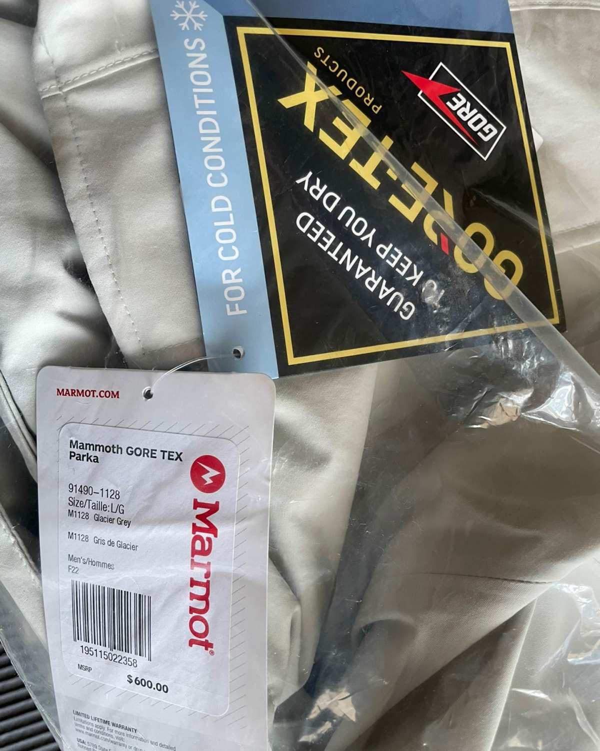 购自Steep&Cheap，原价600刀，叠加优惠码180刀