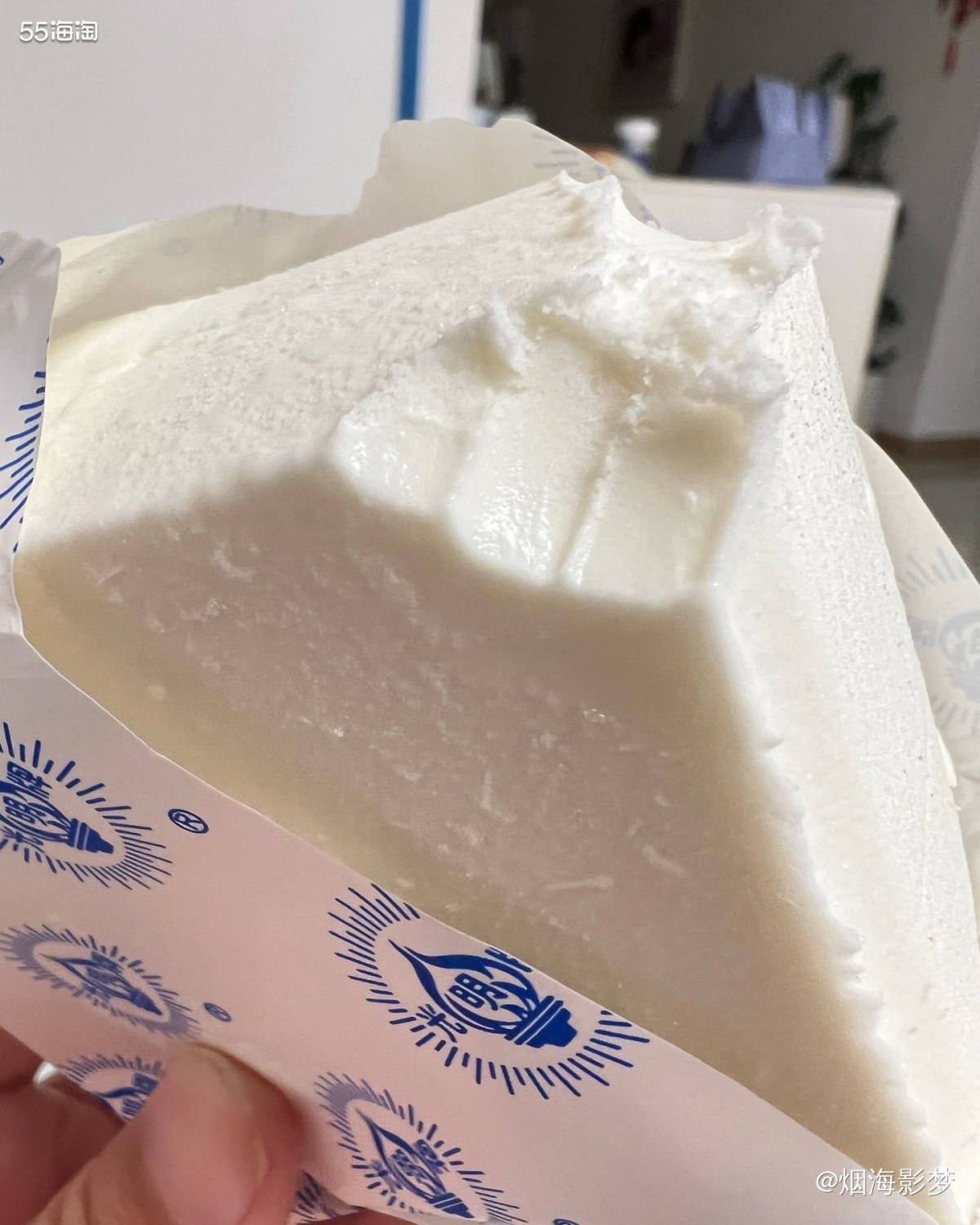小时候喜欢吃的雪糕叫小布丁，就是奶奶的香甜味儿，不知道55的