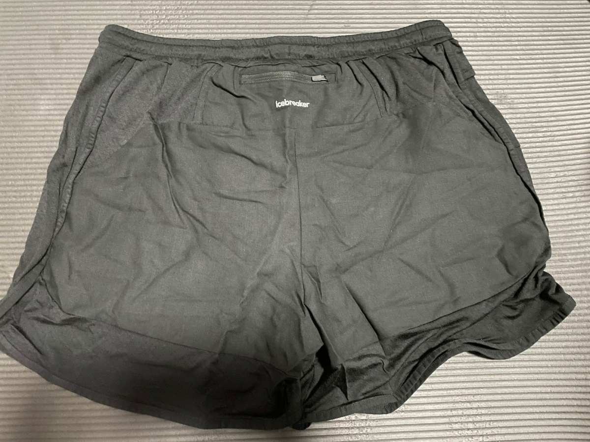 五一前收到了购自EVO的一批户外服装，简单开个箱，介绍一下。