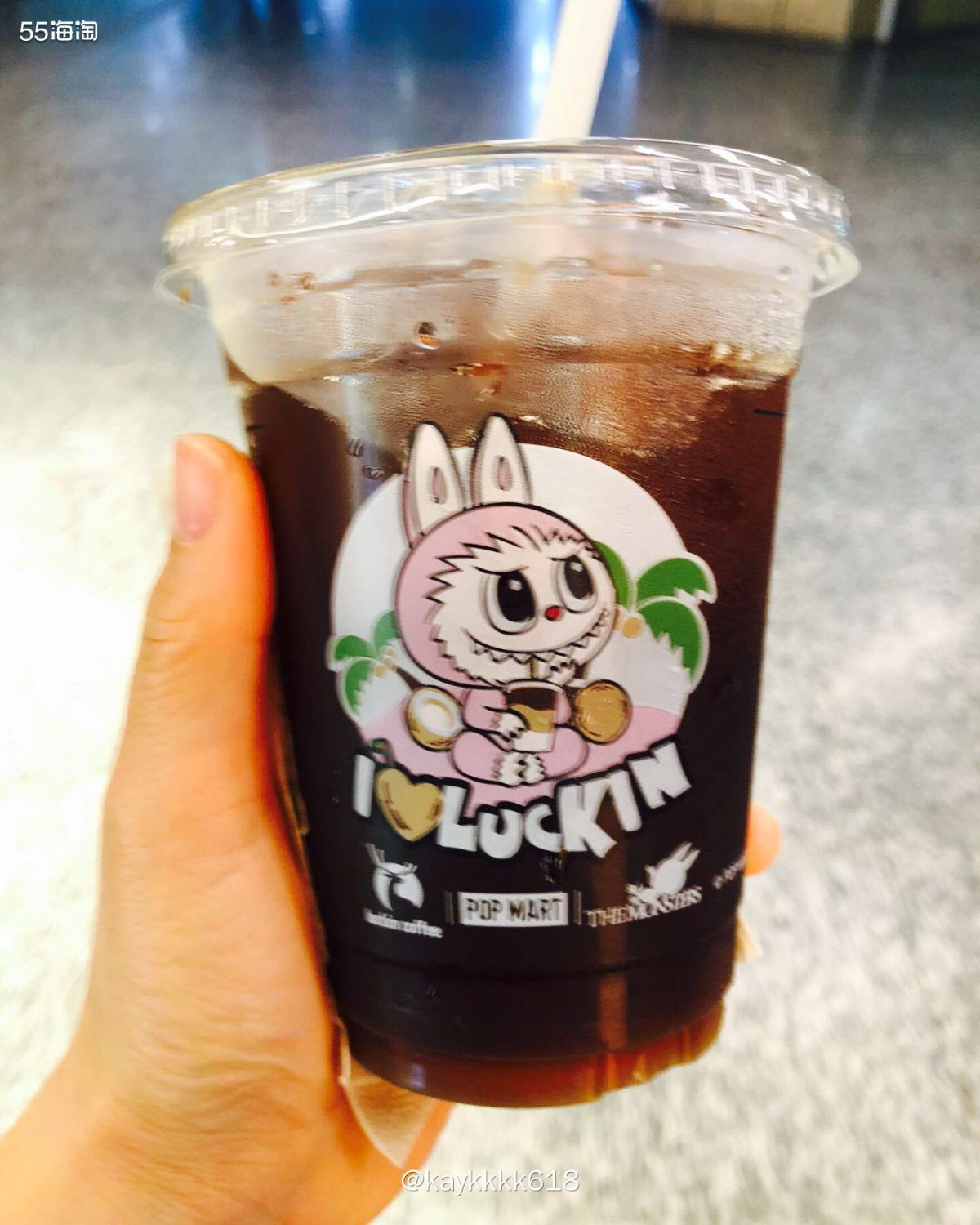 中午外卖了轻食店名叫主厨沙拉，专为健身人士打造的轻食，针对不