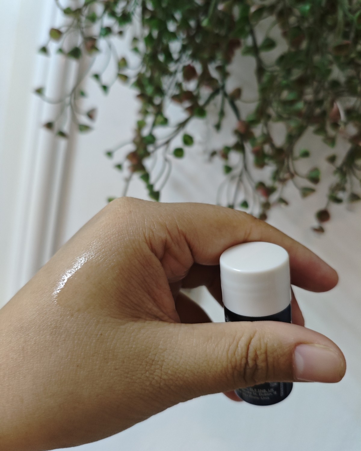 油头你懂吧，要找一个护发精油太难了，最近我还卷头发了，护发精