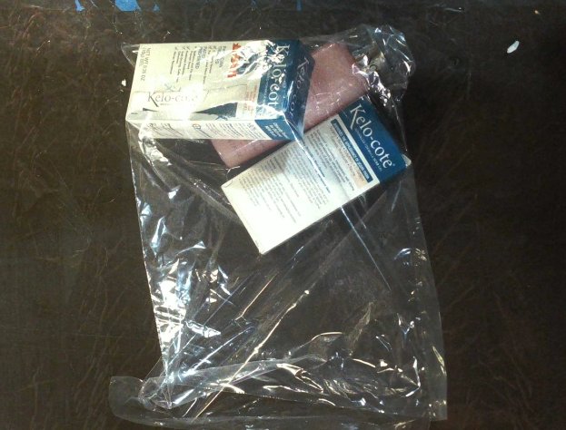 这个版本是美版特有，10G，儿童也可以使用。 各种**痕、疤