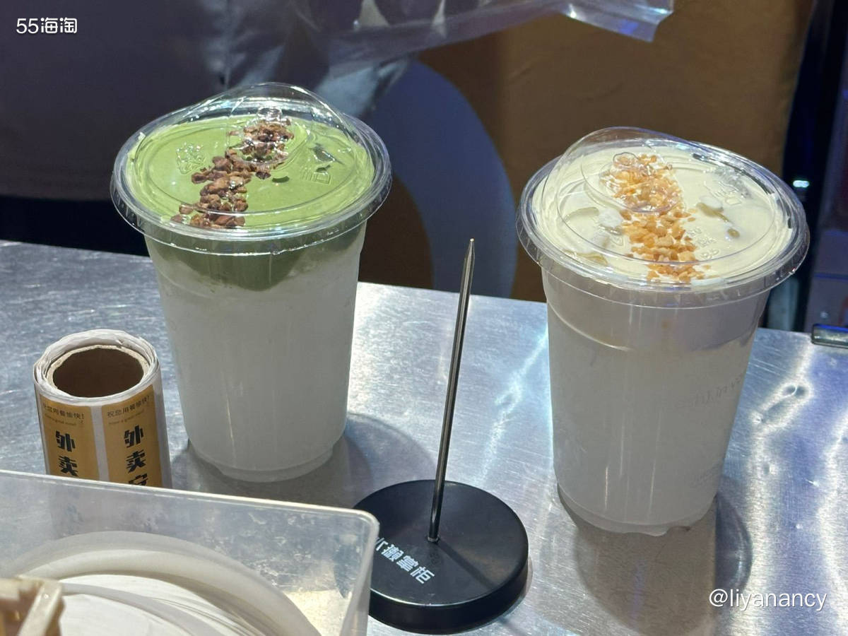 合生汇里的21街区好吃的真的太多了，简直是五步一家小食店，每