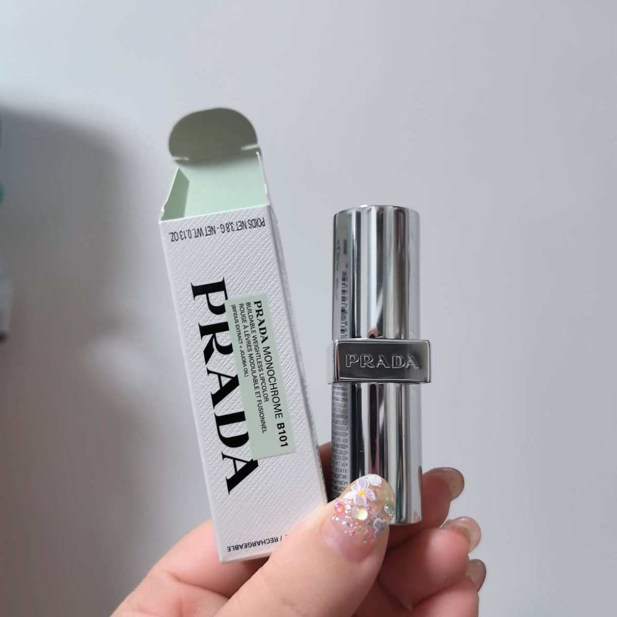 ☑开箱/价格 拉达口红*3  50美金*3 一根是b101色