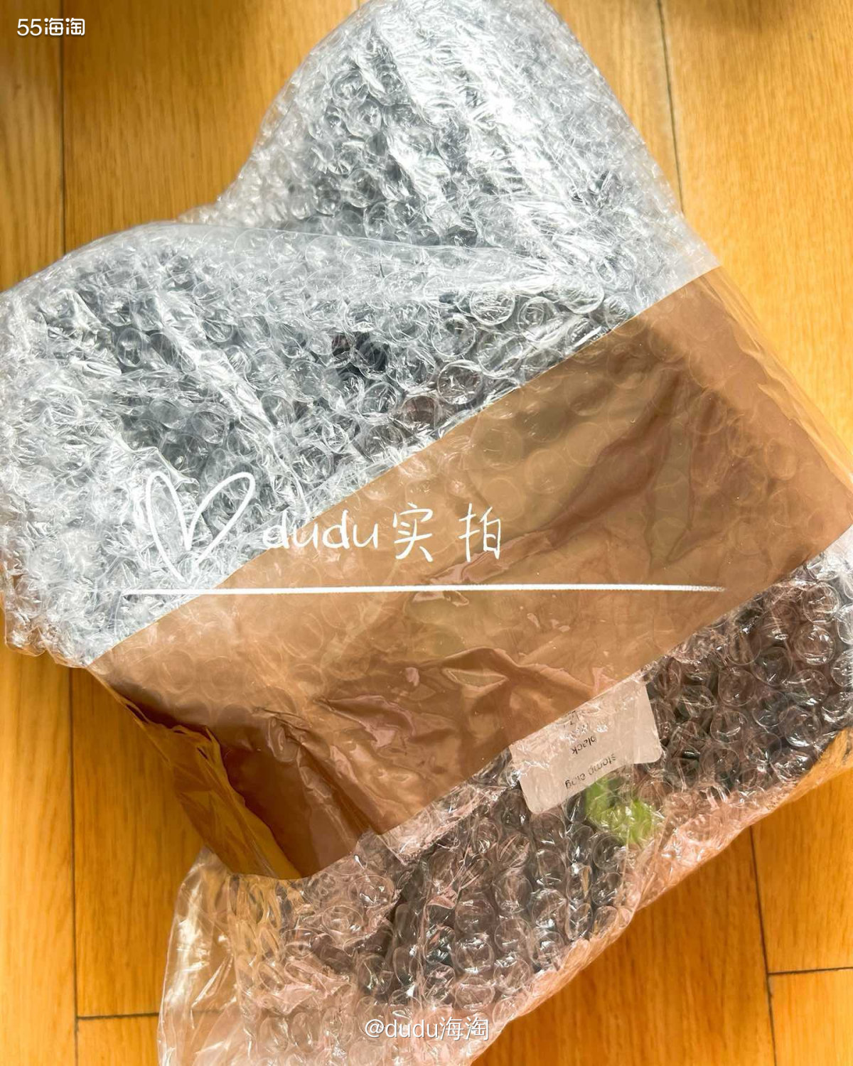 💓继续开箱crocs洞洞鞋，这箱是黑色雪屋W6哦  💦这