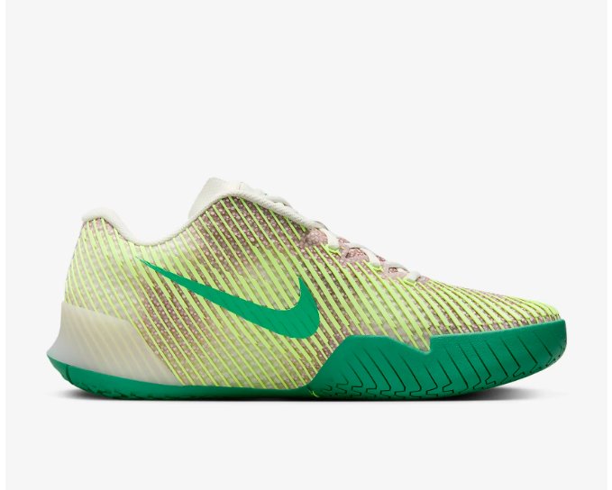 NIKE官网入手。下单价值：135.97美金 海淘性价比还是