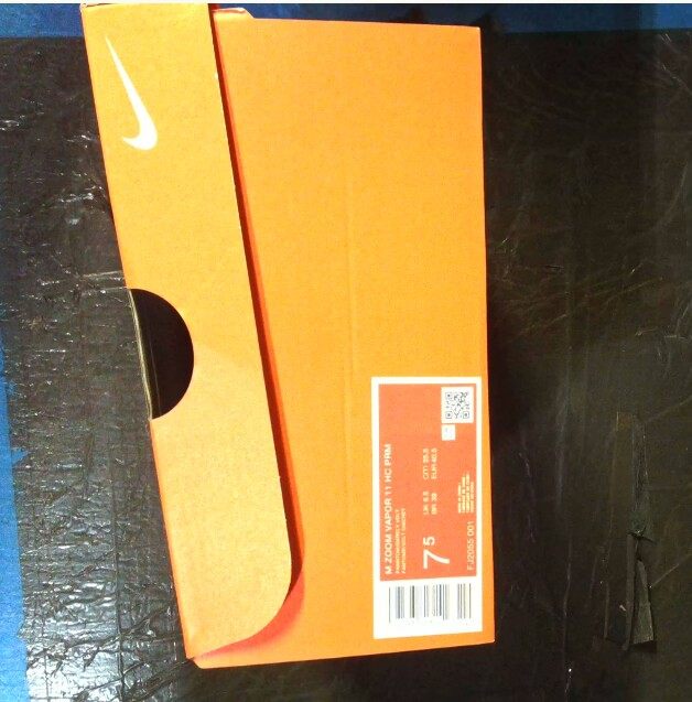 NIKE官网入手。下单价值：135.97美金 海淘性价比还是