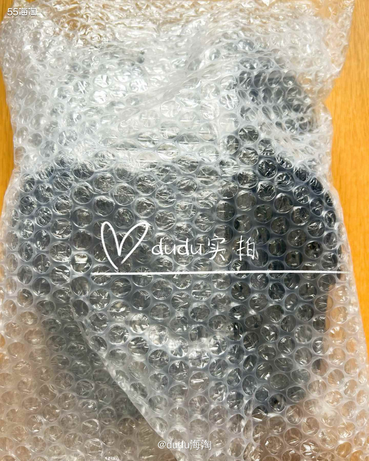 💓继续开箱crocs洞洞鞋啦，这次是黑色云朵W5哦  💦