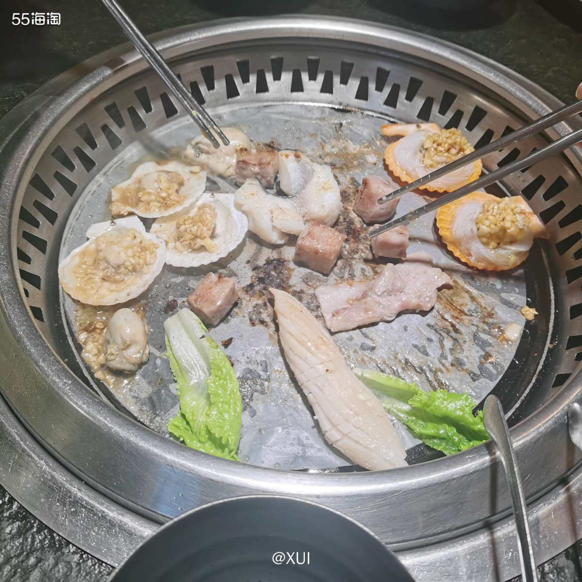 前几天一家人外出购物，不想回家做饭了，看到商场里面有一家自助