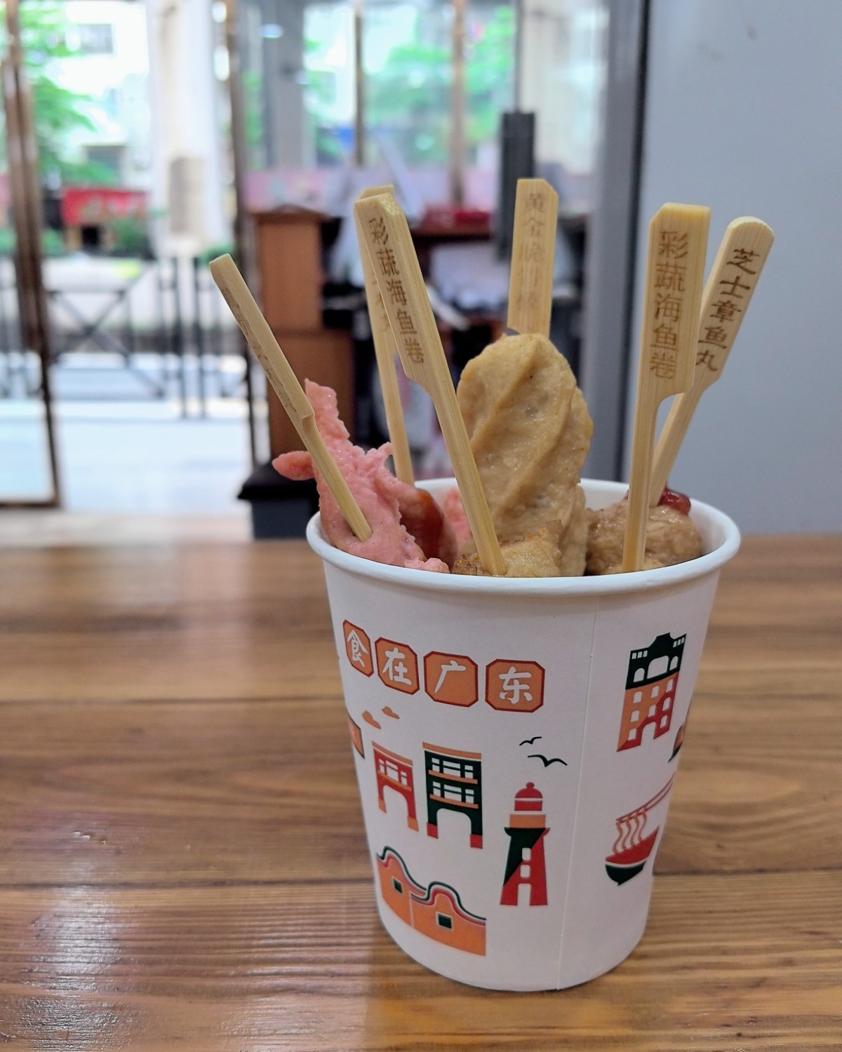 7-11便利店我最常吃的是车仔面和关东煮，还有茶叶蛋 车仔面