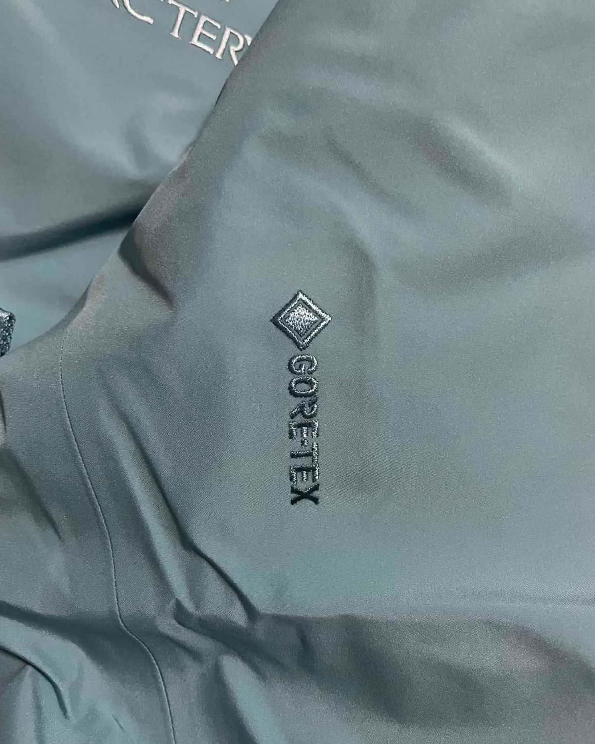 这次开箱了rei上购买的Beta LT竹月蓝，之前折扣打到8