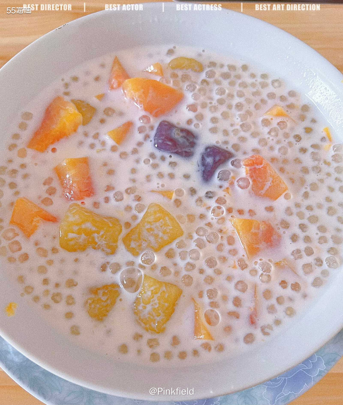 🥛一直以来，我还挺喜欢吃木瓜的，以前都是把木瓜对半切开，取