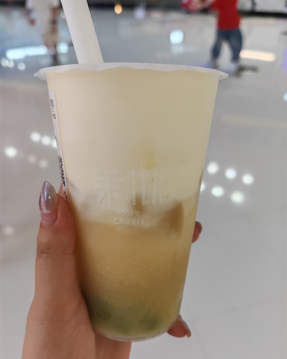 前两天，工作烦躁的不行了，是在是没耐心继续，就约闺蜜去浪了！