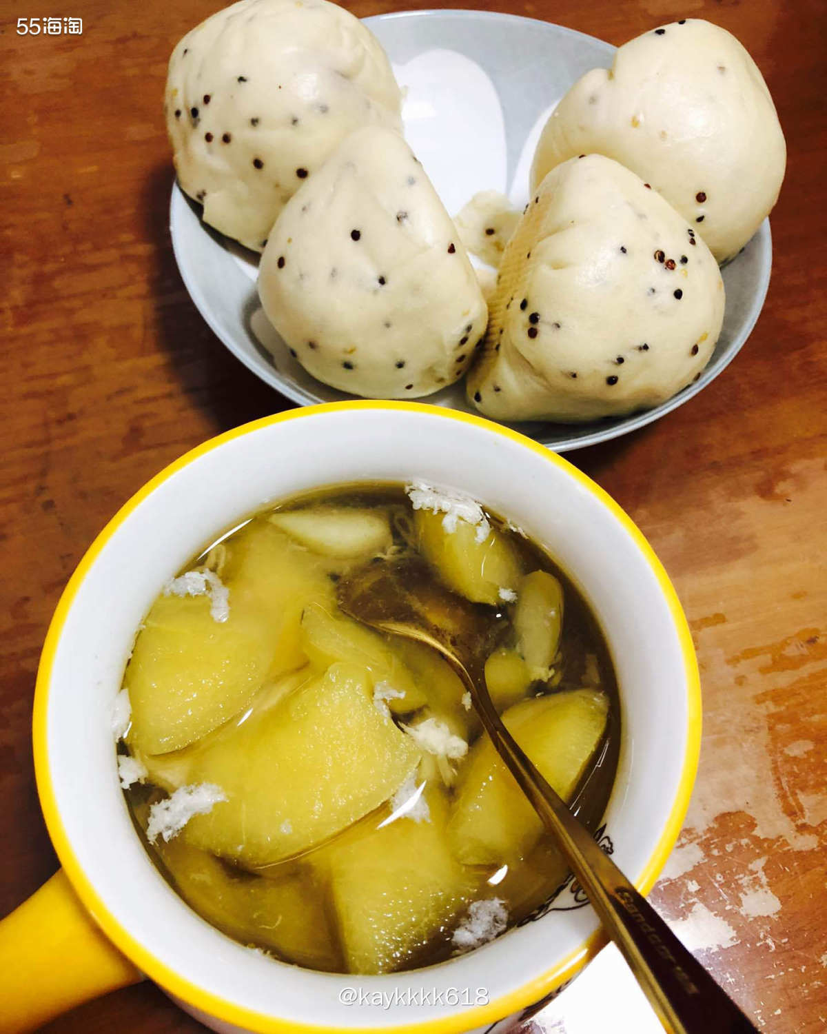 618买了一点紫薯山藥藜麦小馒头冷冻，早上起来锅里蒸几个全家