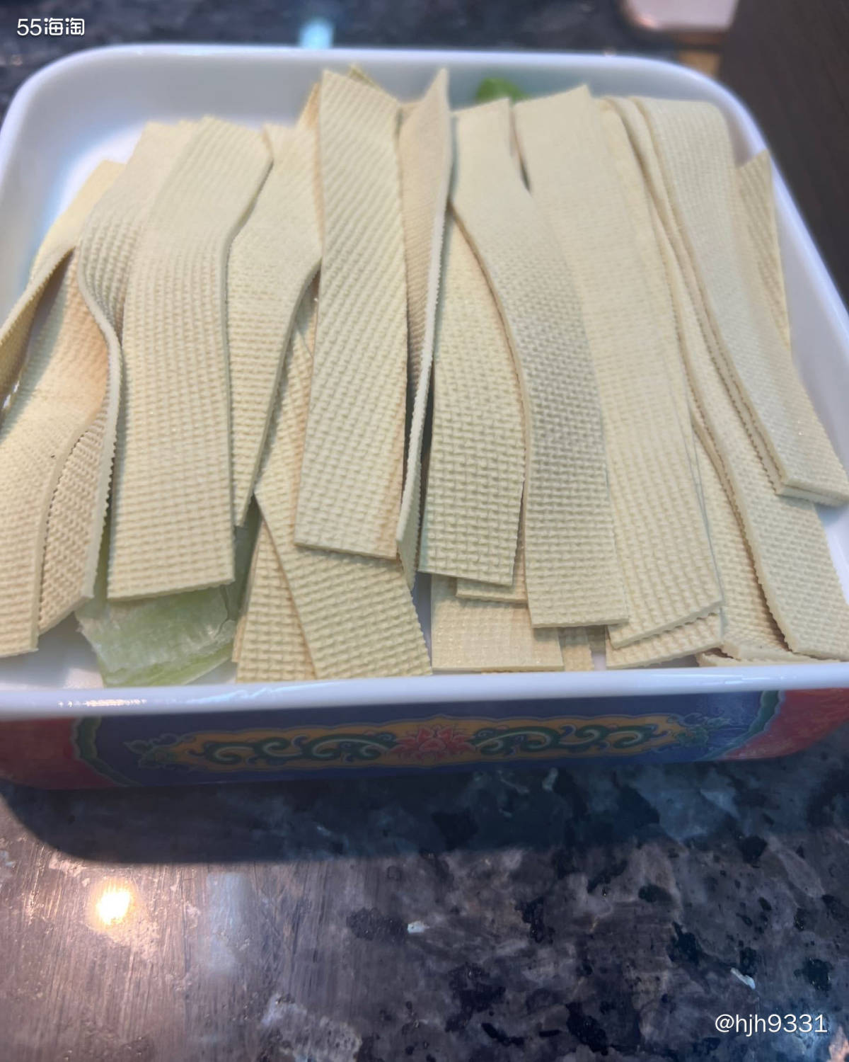 🌻孩子考完试，马上请他大吃一顿。本来想犒劳他一下，没想到他