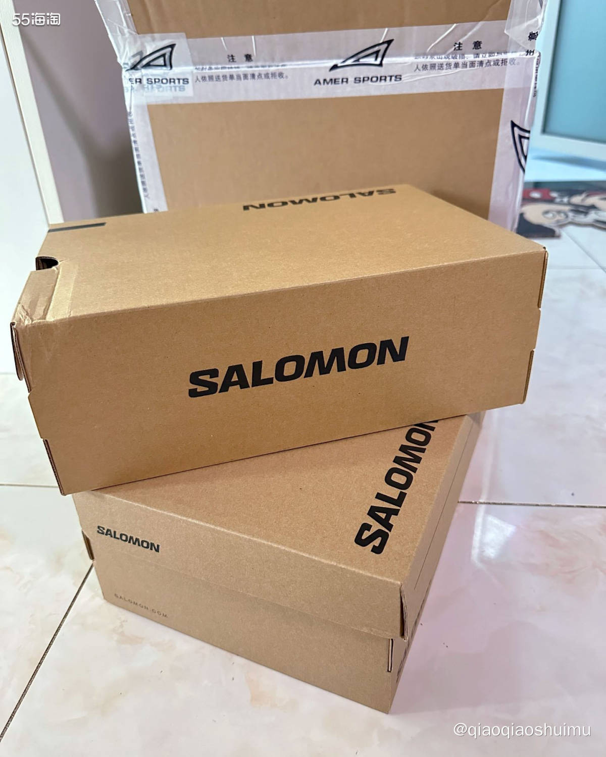 上次不是买了三双萨洛蒙嘛，结果白金那双有瑕疵，就退回去换货了