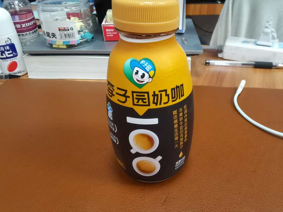 🌸来分享最近喝过的一些饮料，家里真的饮料成群，泛滥成zha