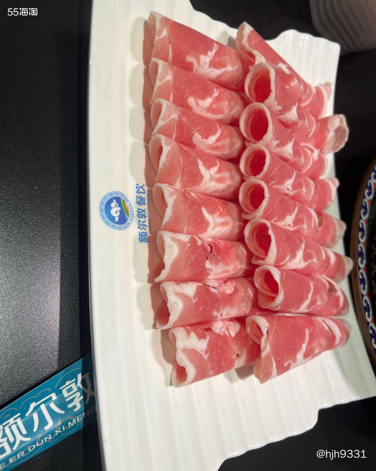 🎊下午出去办事，带着孩子一起。然后猪队友中饭没吃，他饿得前