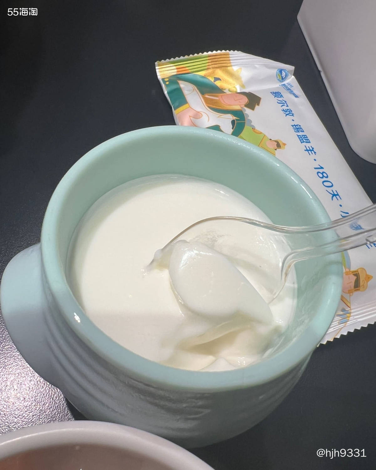 🎊下午出去办事，带着孩子一起。然后猪队友中饭没吃，他饿得前