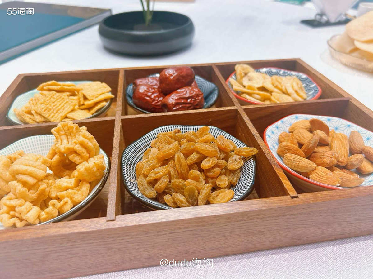 🌿昨天晚上同事请吃饭啦，来了一家土耳其餐厅，每道菜不仅味道
