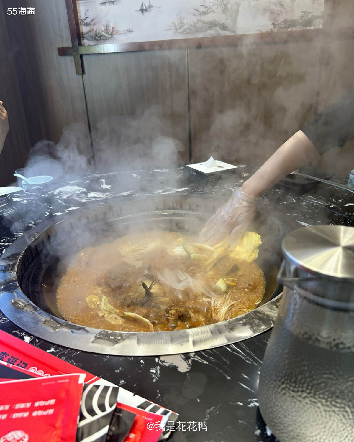 ❤️今天请朋友吃饭，还是选择了铁锅炖，这个季节我这边只有20