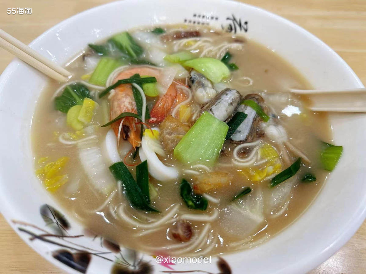 😀这餐是朋友在广州招待我吃的，她是莆田人，她说这家面馆是莆