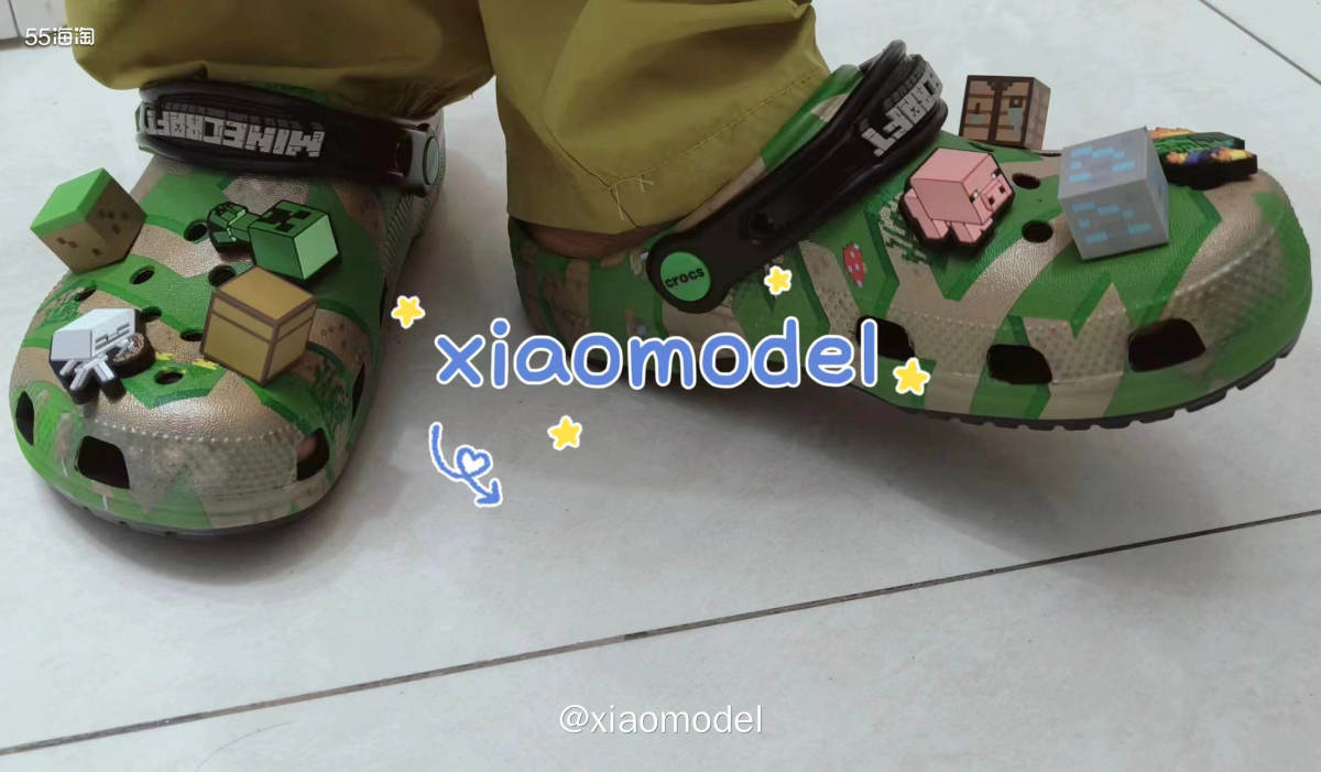 😀继续开箱crocs洞洞鞋咯！5月底的2双50刀活动，应该