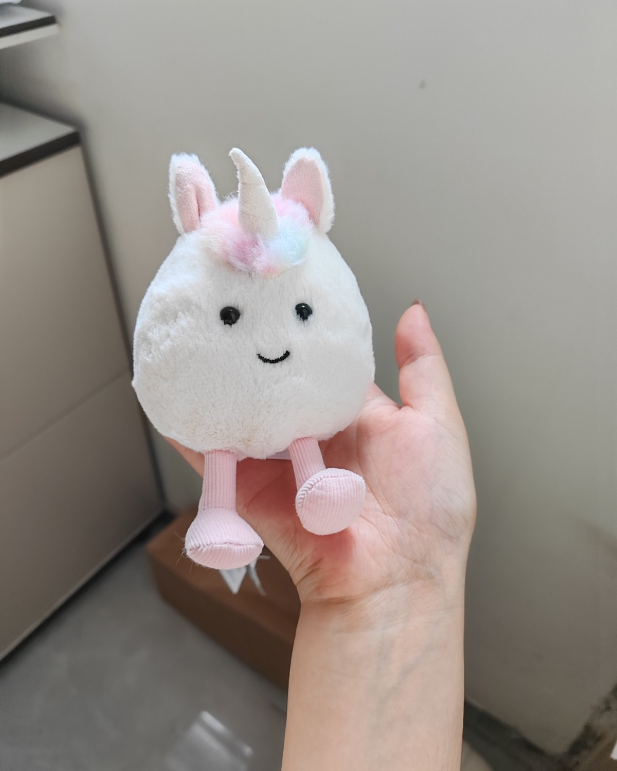 jellycat的毛孩子真的是各有各的特色，萌点都不一样，但