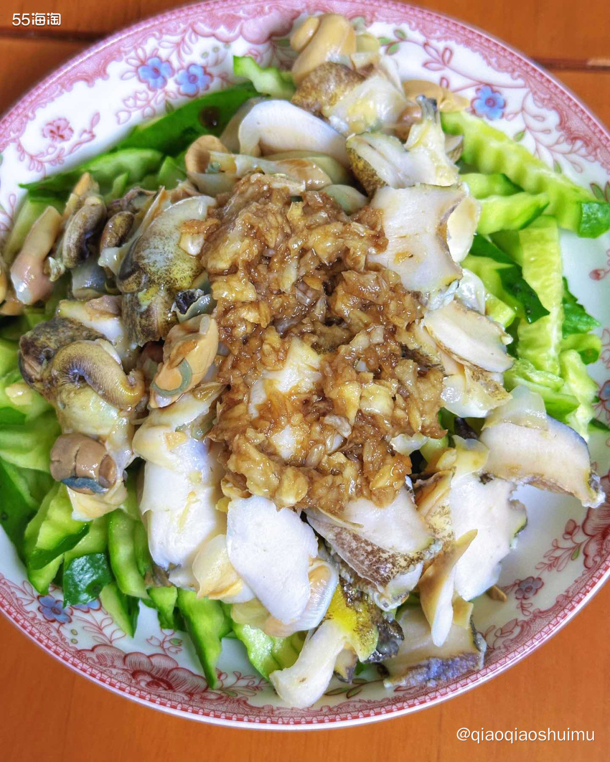 抽空回趟老家，这次选了中午的票，到家刚好晚餐。还没下车我妈就