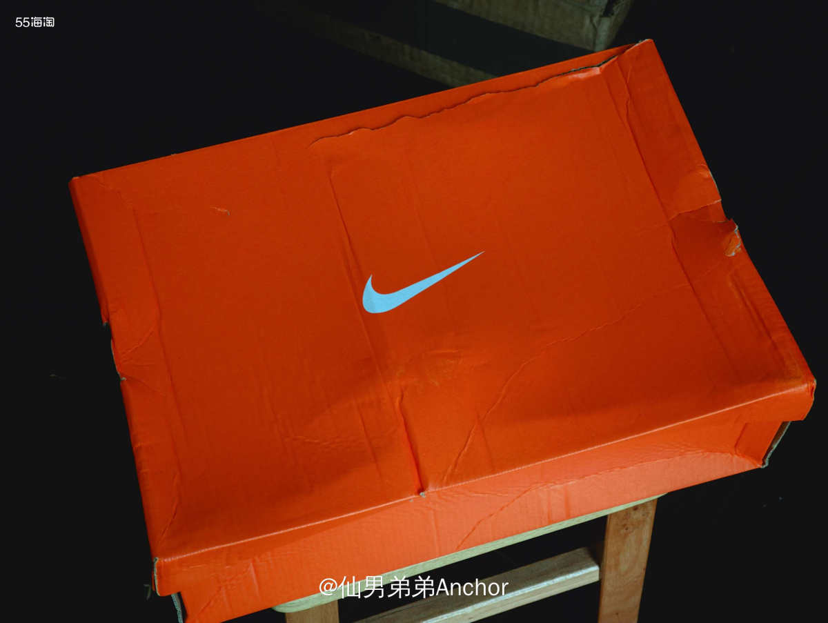 人生的第一双Nike，赶上了轻速3月份自营线路的退回重发,再