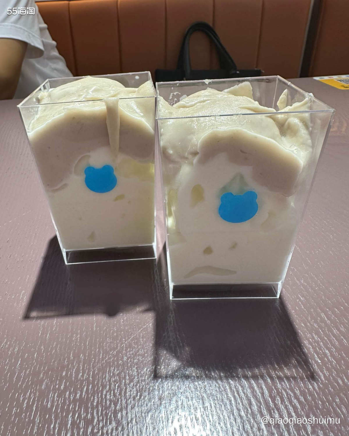 兰熊的这款芋泥冰淇淋想必很多宝贝都很爱吃吧～这是一款不能外卖