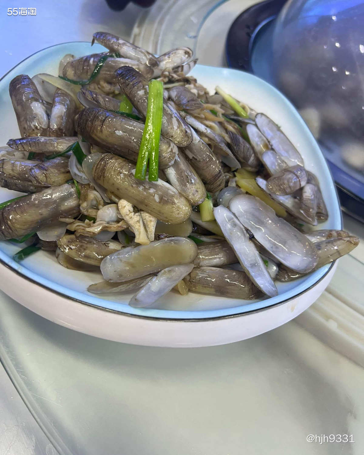 ⛱️来海南肯定要顿顿海鲜了😂。 这次这家也是大众人气比较高