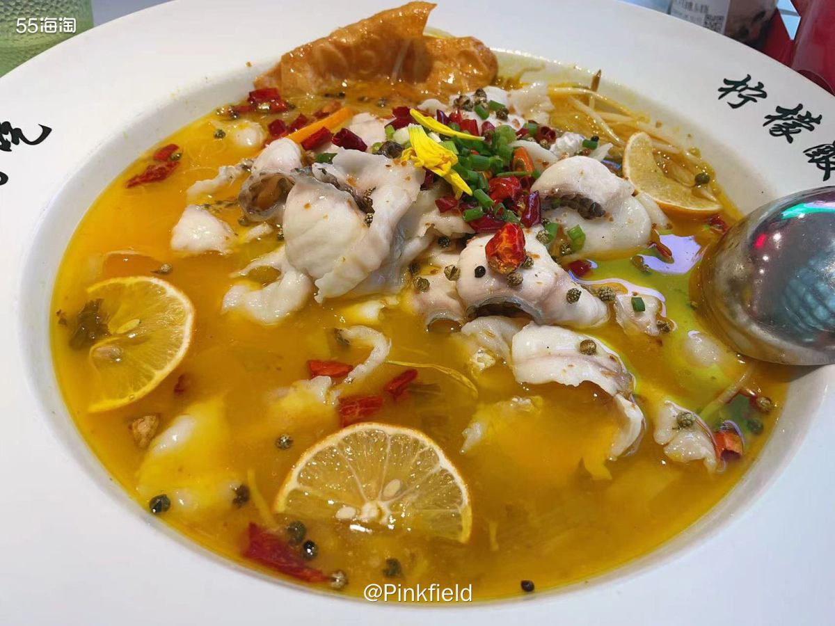 🍲又跟朋友约饭啦～感觉好久没约了，大家都特别忙，现在出来吃